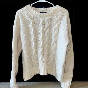 American eagle off white sweater